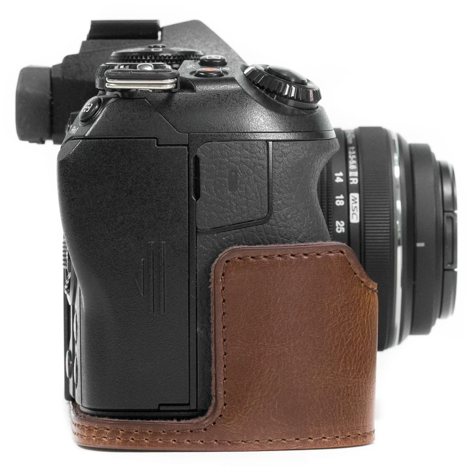 MegaGear Ever Ready Mezza Custodia Pelle Olympus E-M1 Mark II/III
