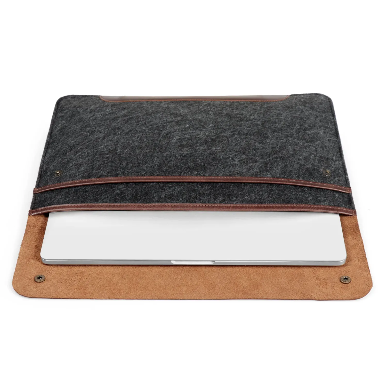 MegaGear Custodia Pelle MacBook 15-16 Marrone