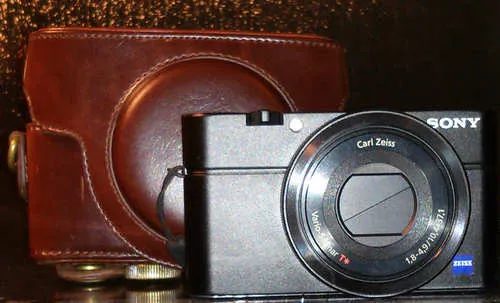 MegaGear Ever Ready Sony DSC-RX100 Custodia Pelle Marrone
