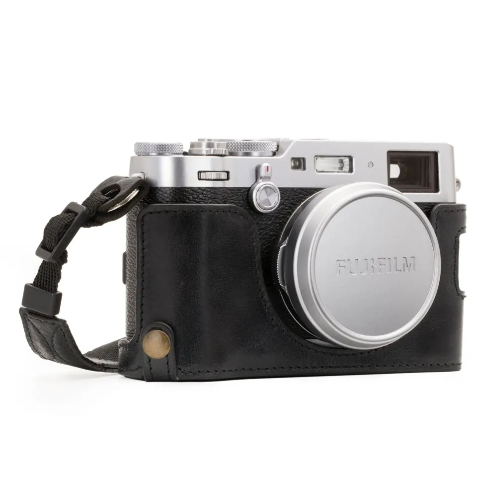 MegaGear Ever Ready Fujifilm X100F Mezza Custodia Pelle Nera