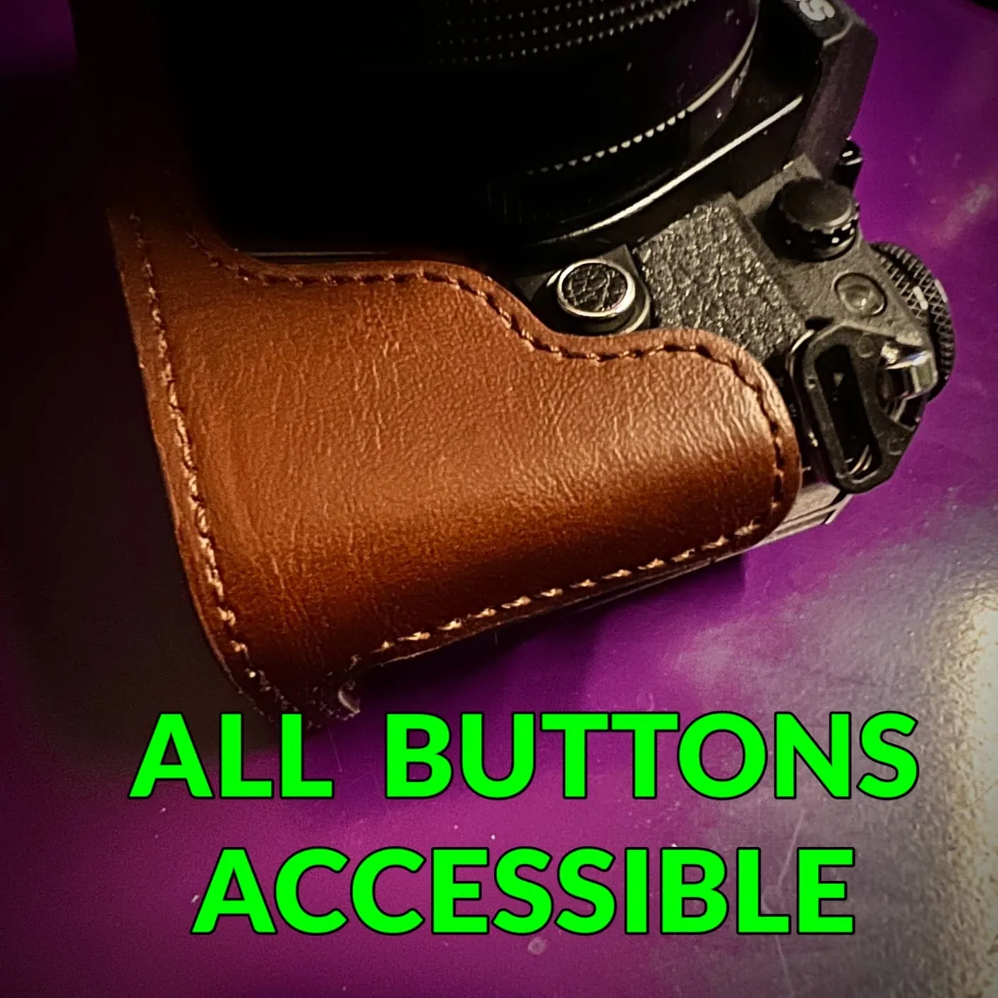 MegaGear E-M5 II Mezza Custodia Finta Pelle Marrone Chiaro
