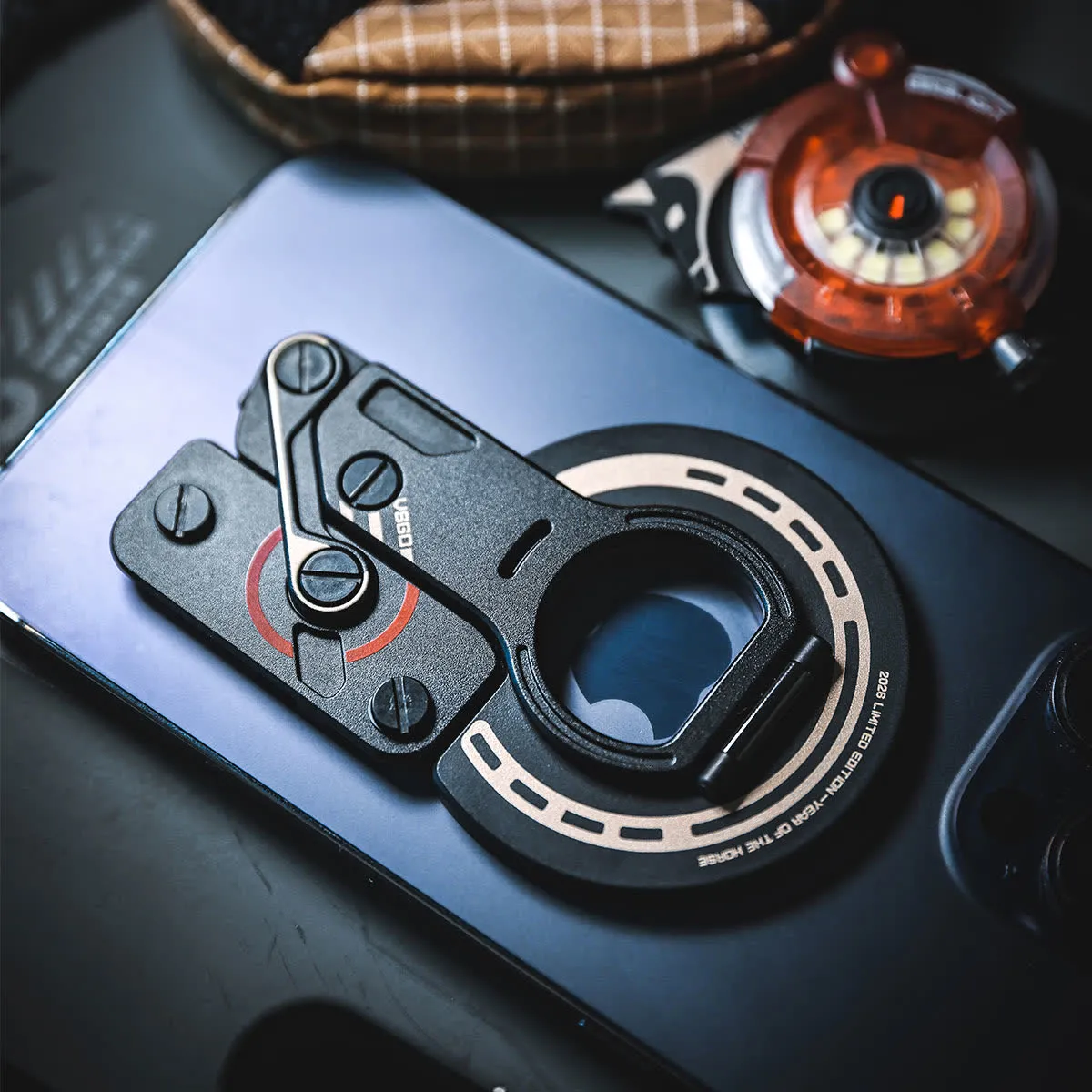 VSGO support magnetico telefono + torcia EDC box cavallo