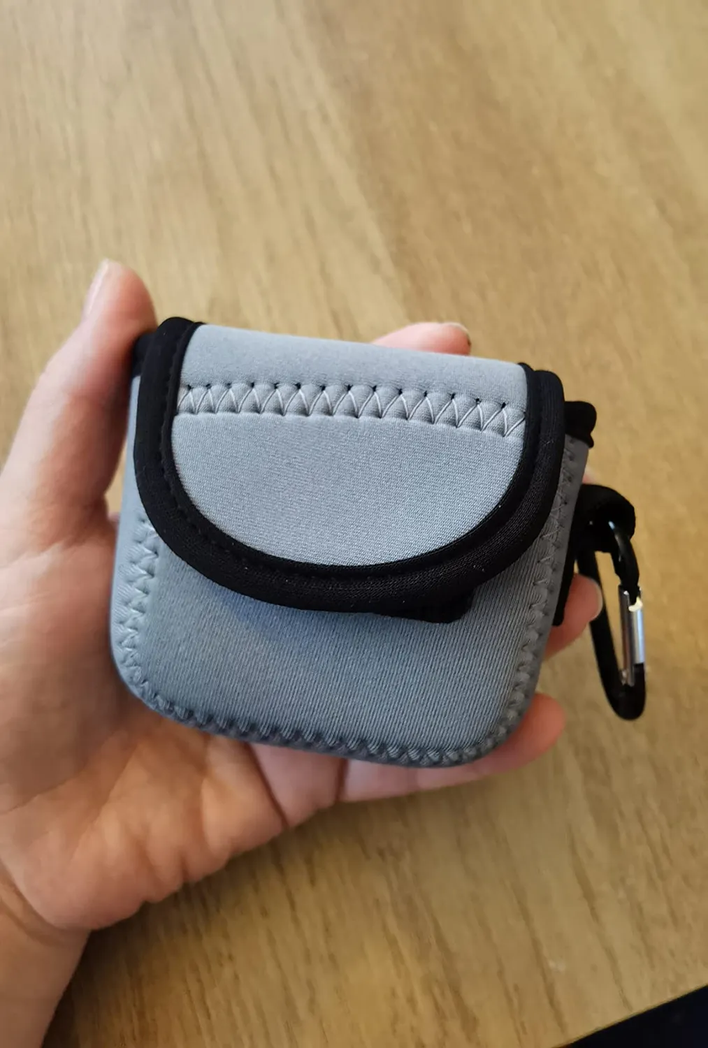 MegaGear custodia neoprene action cam blu piccola