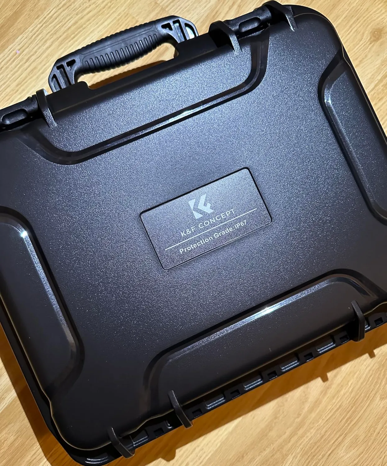 Concept valigia fotografica rigida IP67 34,5cm nera schiuma