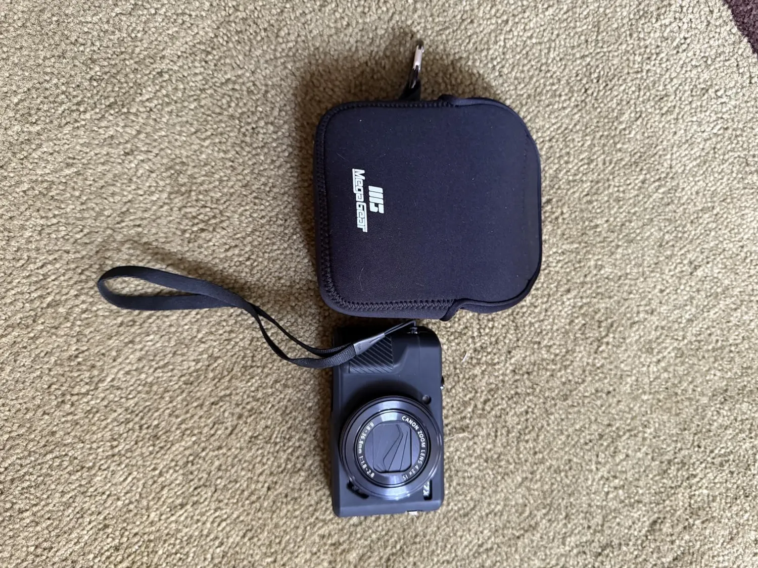 MegaGear MG371 Custodia Neoprene Blu Canon G7X Mark II G7X