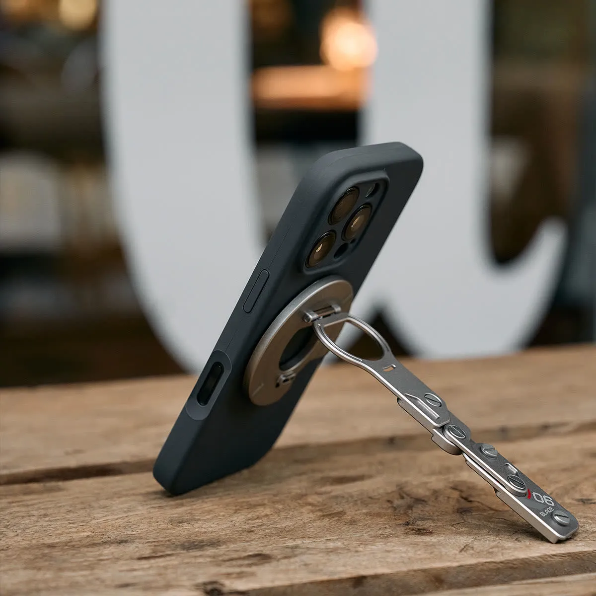 VSGO supporto magnetico telefono nero ultrasottile 7 mm