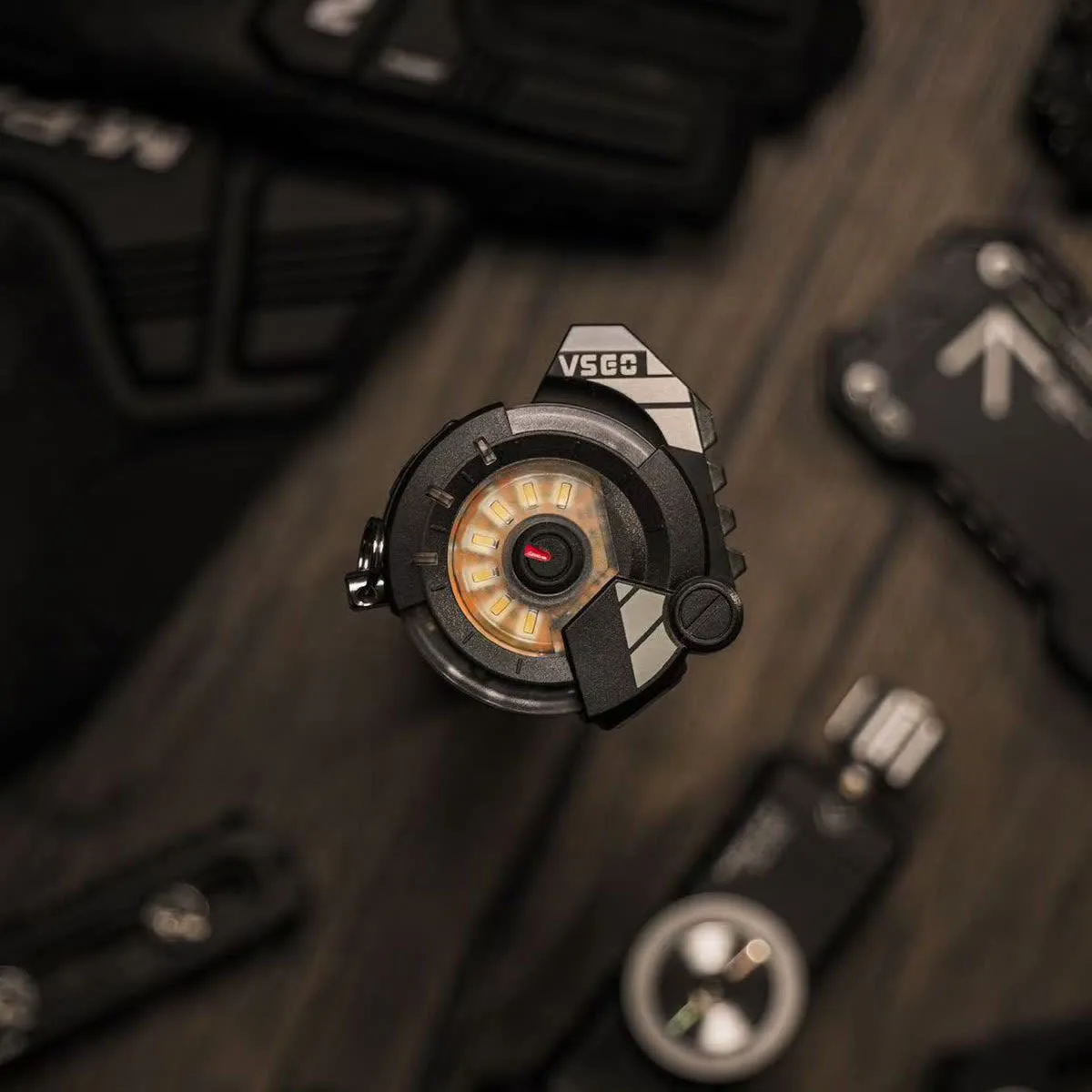 VSGO Black Snipe EDC Light V2.0 mini lanterna nera 150lm