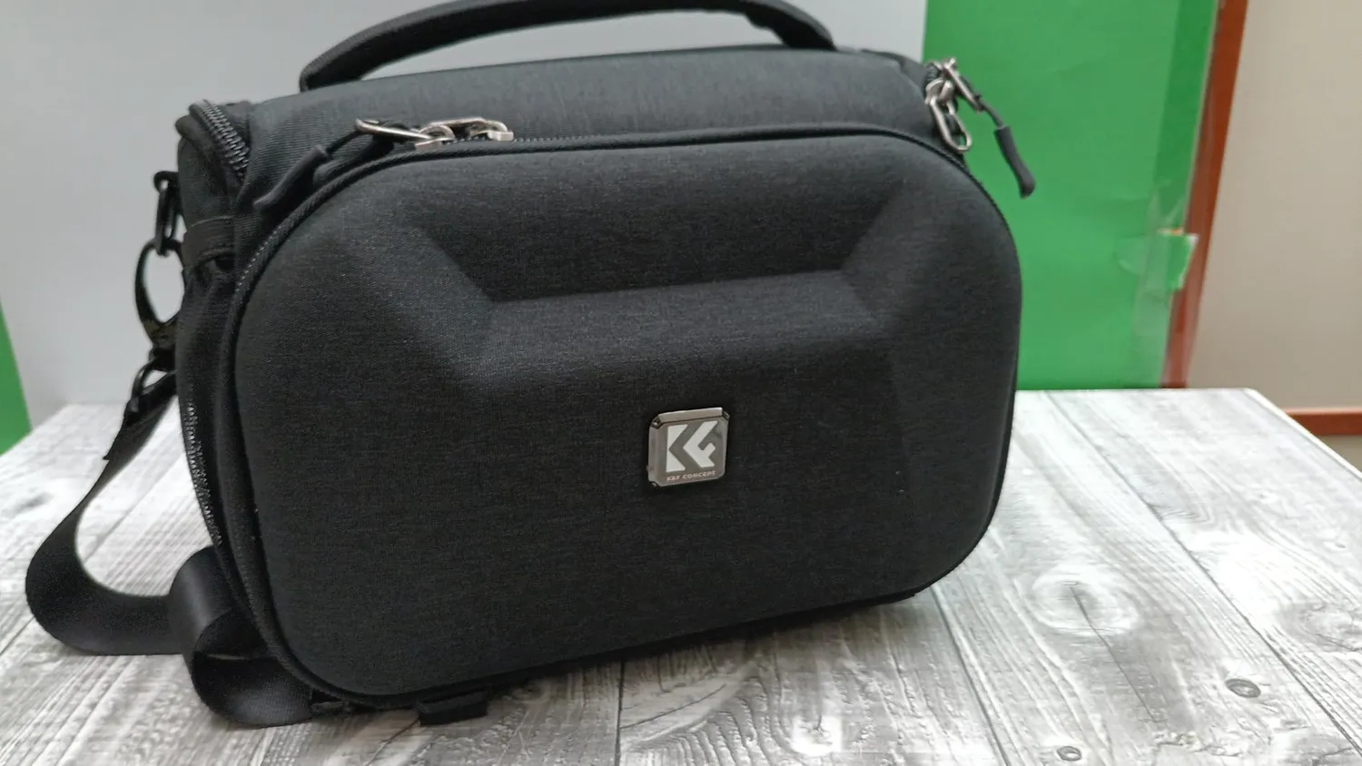 K&F Concept Borsa Fotografica EVA Rigida 24x15x18 Impermeabile