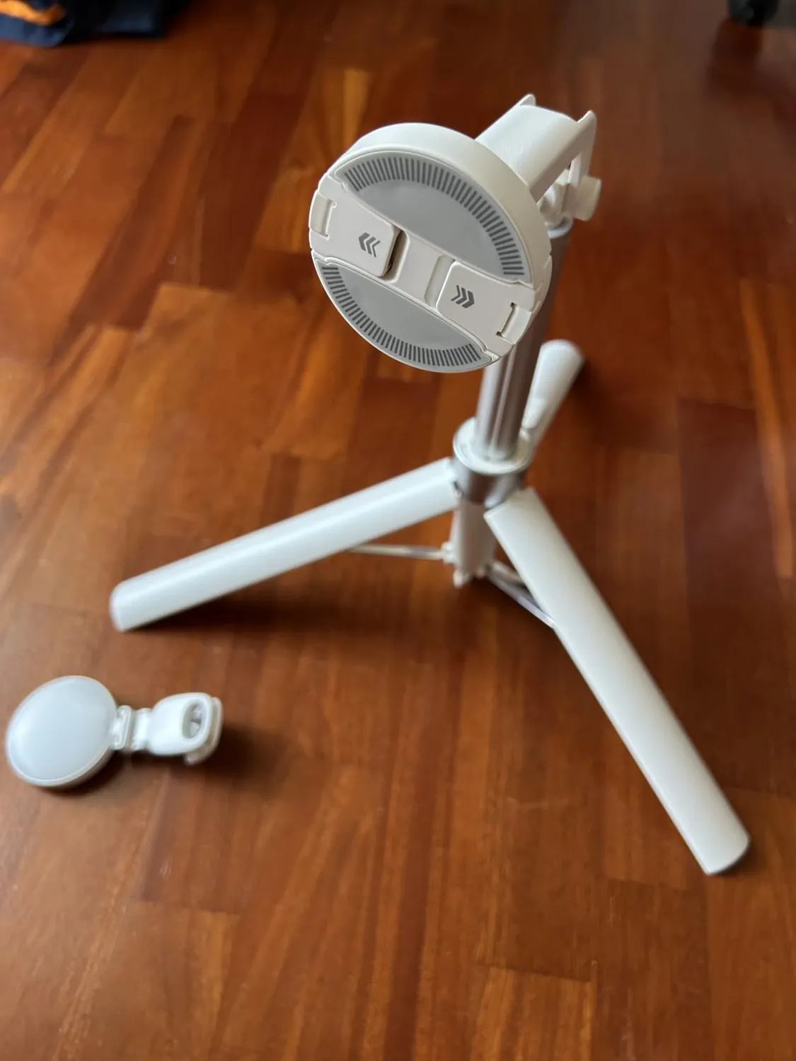 Concept 180cm Treppiede Selfie Bianco con Luce Bluetooth
