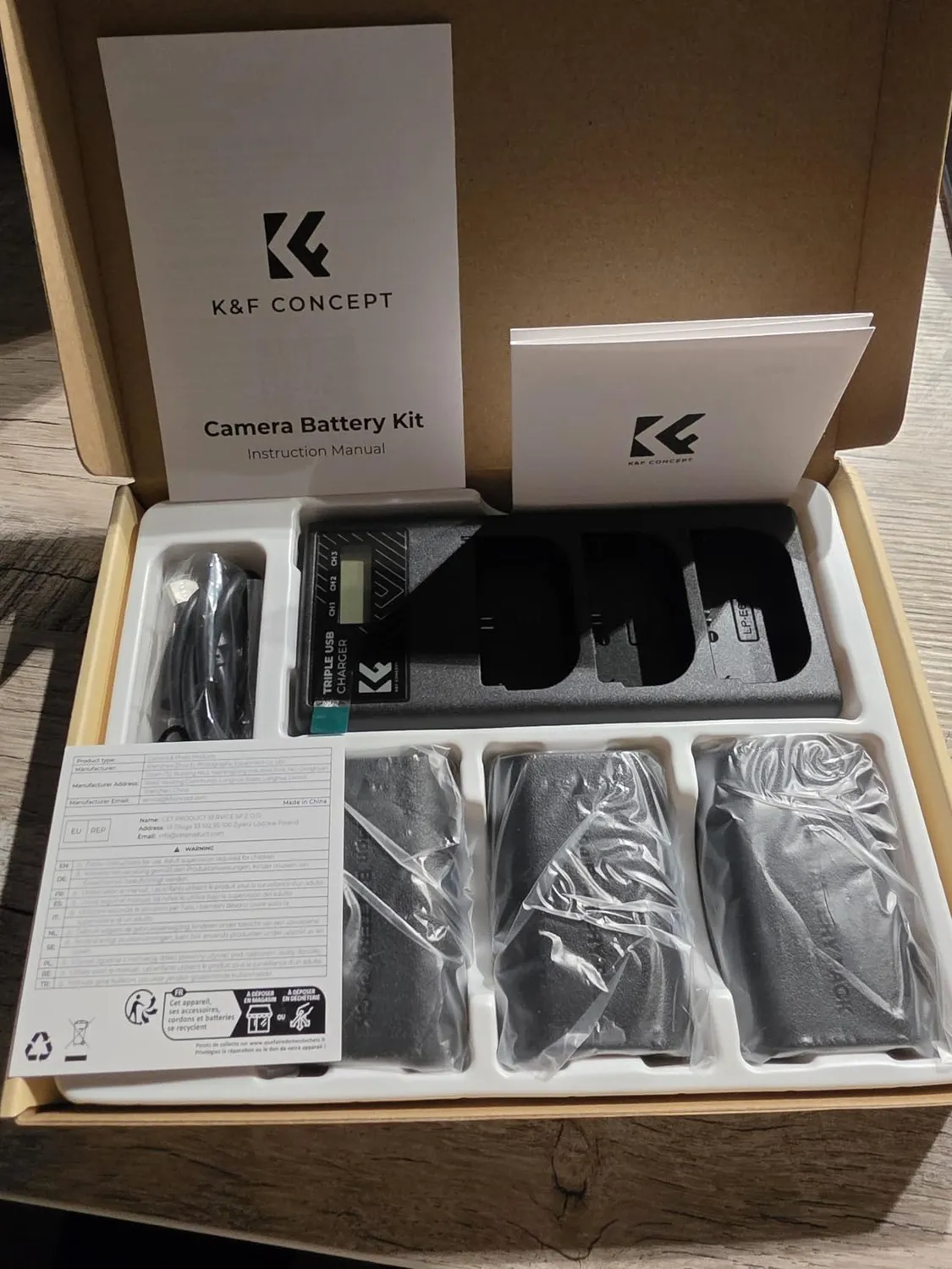 K&F Concept kit 3 batterie LP-E6P 2400mAh + caricabatterie Canon