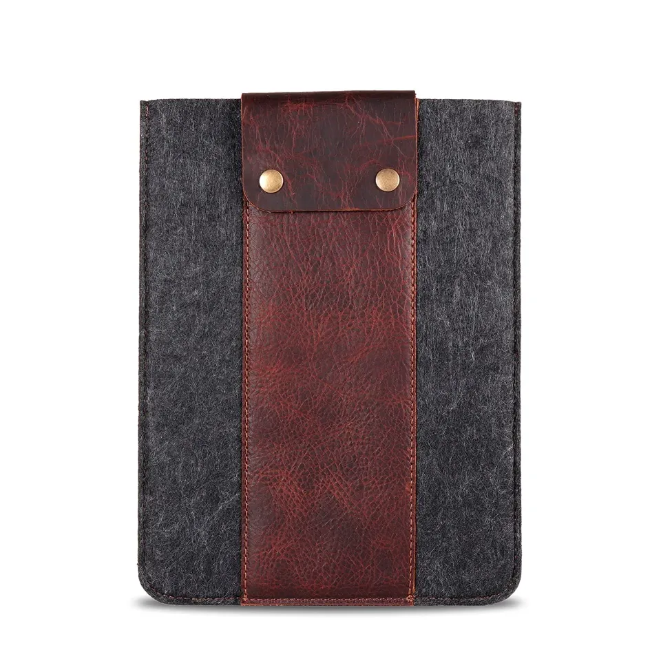 MegaGear custodia tablet iPad 11 feltro pelle marrone tasca