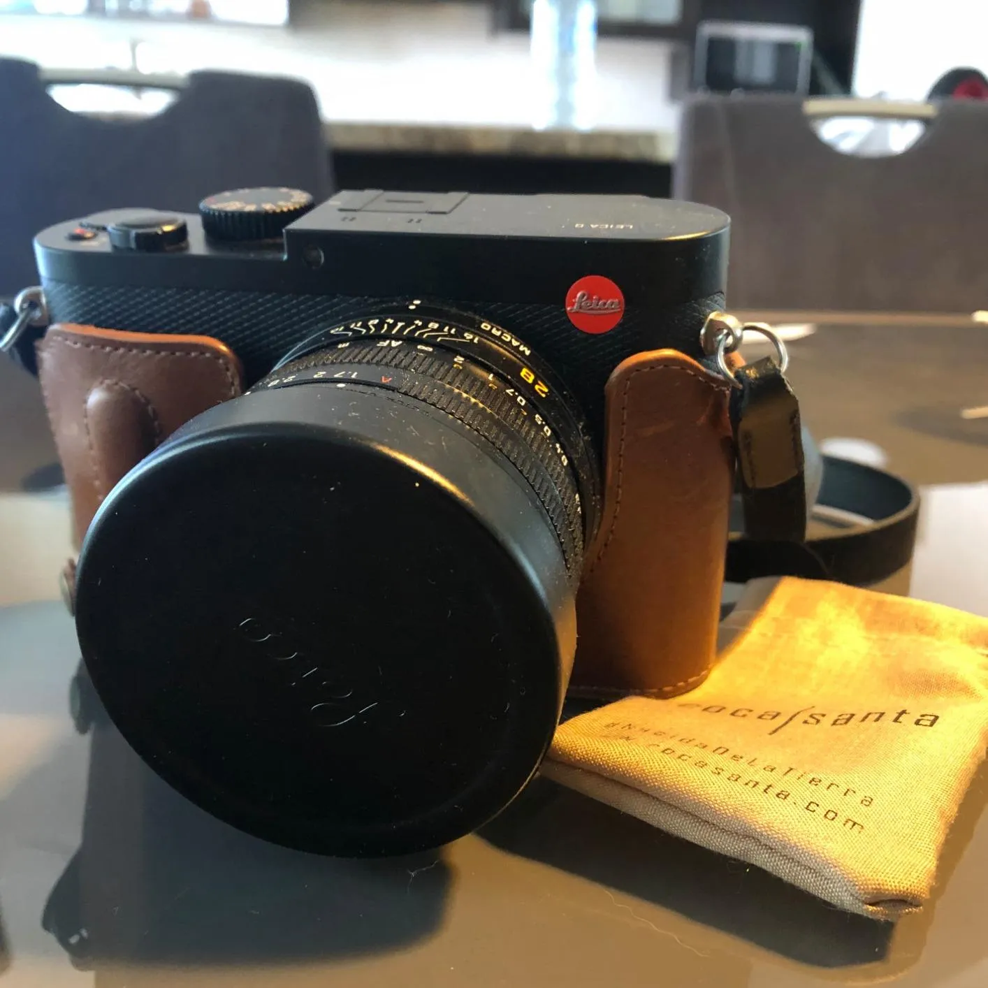 MegaGear Leica Q-P Q Typ 116 custodia pelle nera