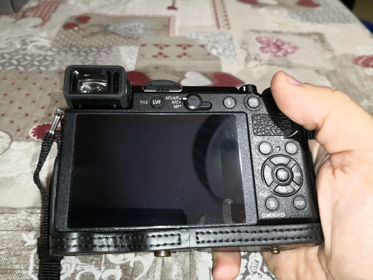 MegaGear MG1302 Custodia Fotocamera Panasonic GX85 Beige Ecopelle