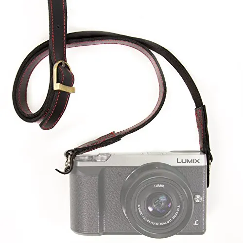 MegaGear SLR Tracolla fotocamera ecopelle marrone