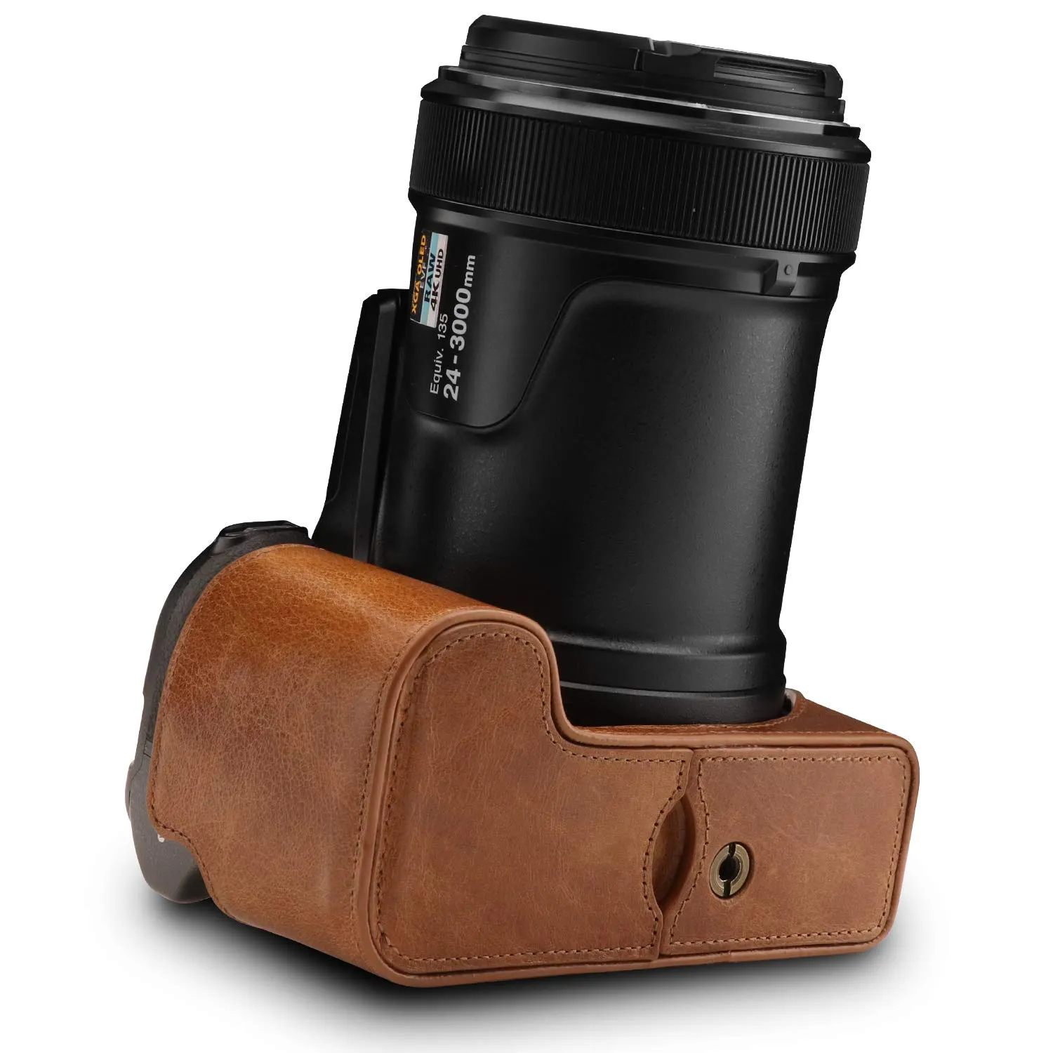 MegaGear MG1534 Mezza Custodia Nikon P1000 Rosa