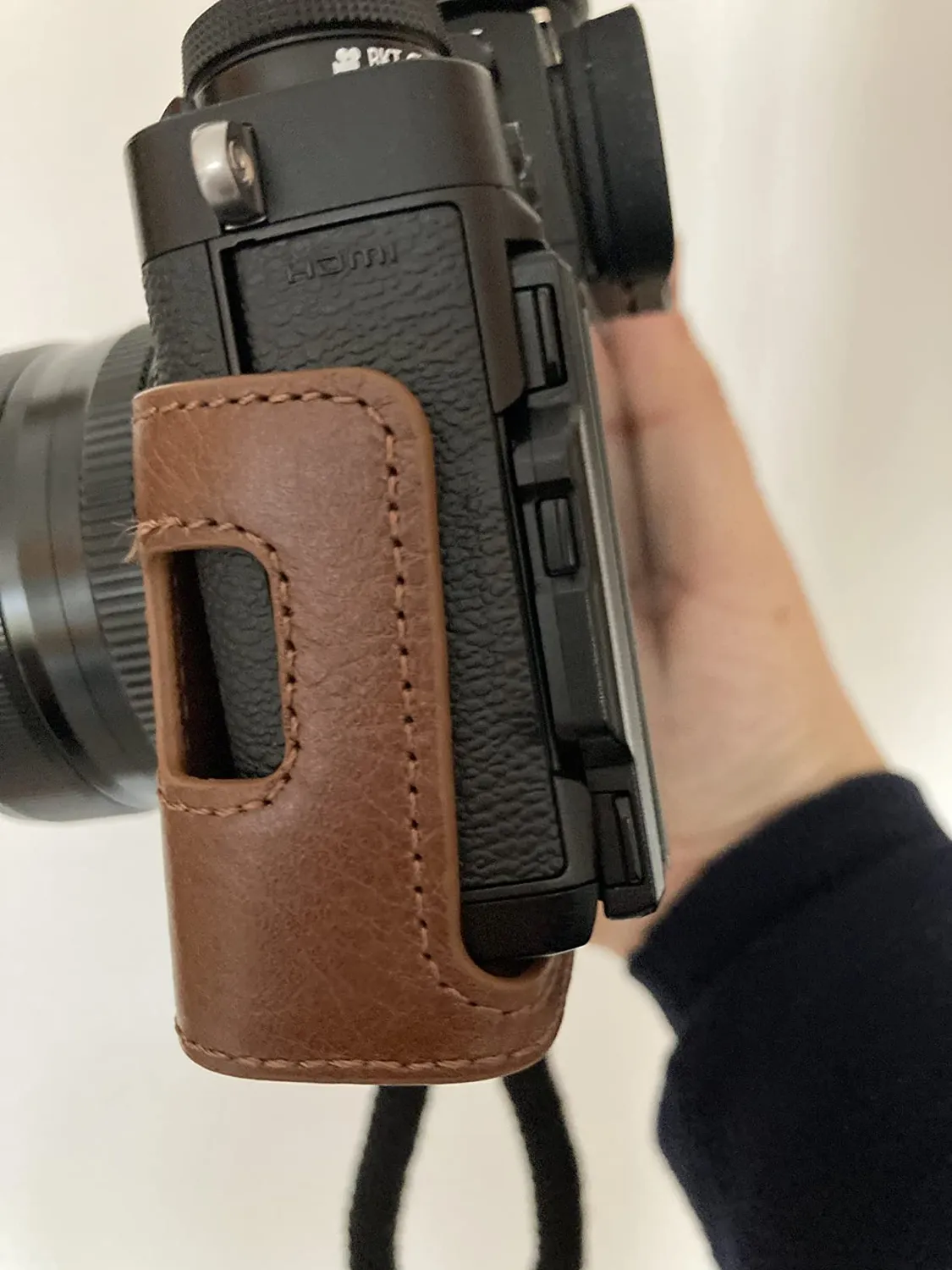 MegaGear Fujifilm X-T3 custodia vera pelle Ever Ready trasparente