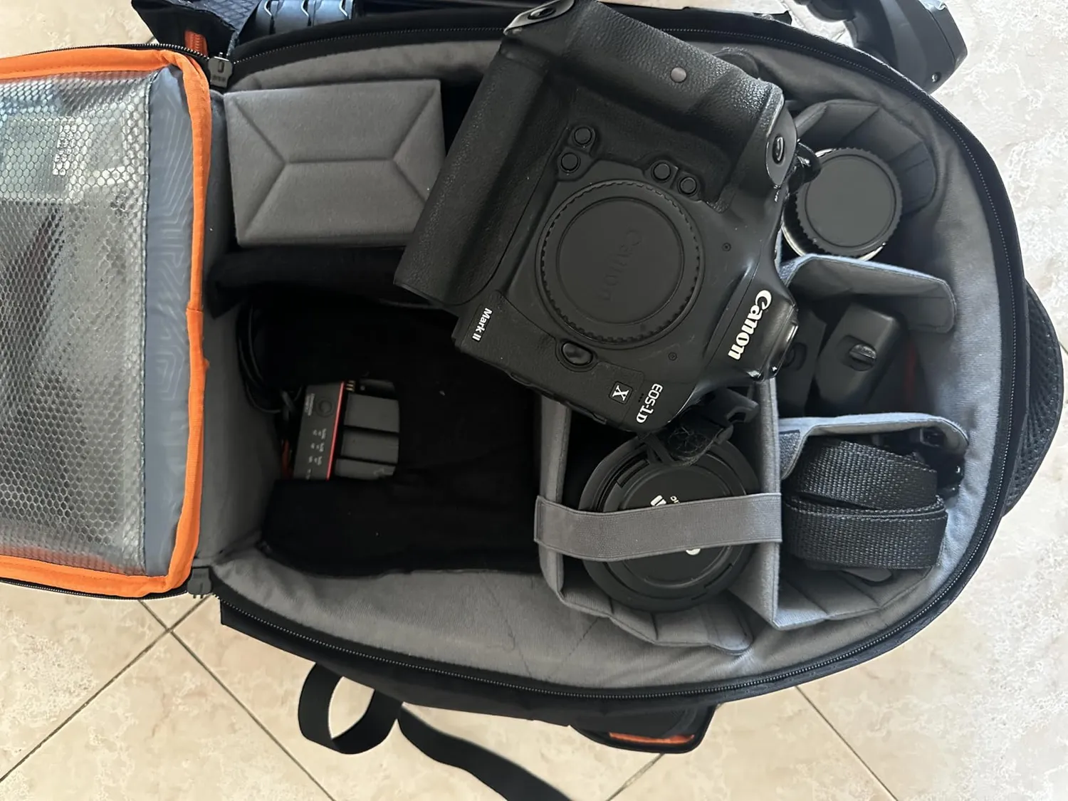 K&F Concept zaino fotografico 10L nero-arancione leggero