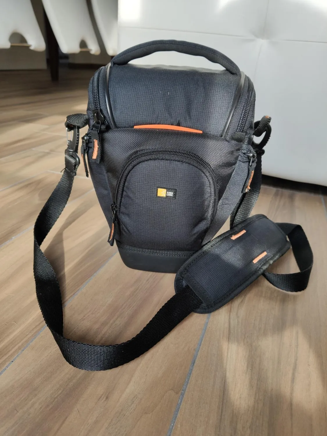 Case Logic SLRC-201 fondina reflex nylon nero memory foam