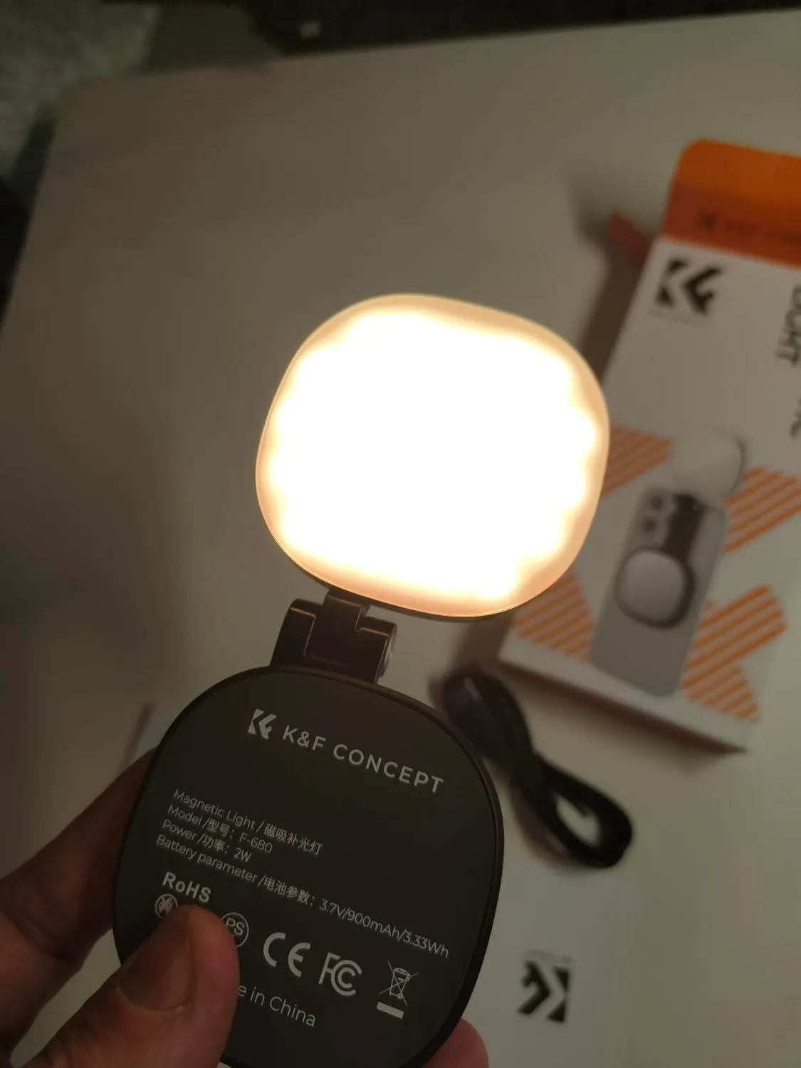 K&F Concept luce selfie magnetica con specchio nera 900 mAh