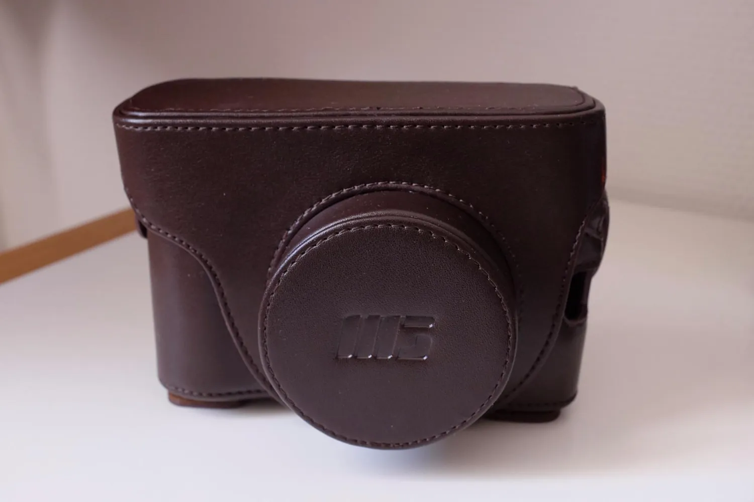MegaGear Ever Ready Custodia Fotocamera X100S Marrone Scuro ecopelle