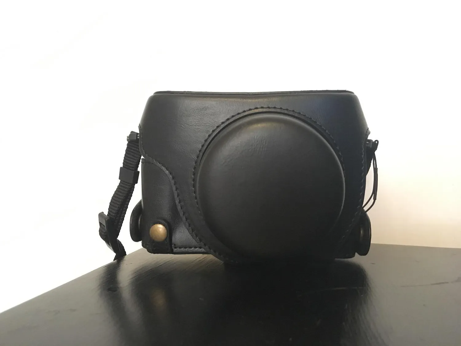 MegaGear Ever Ready custodia pelle LX100 marrone chiaro