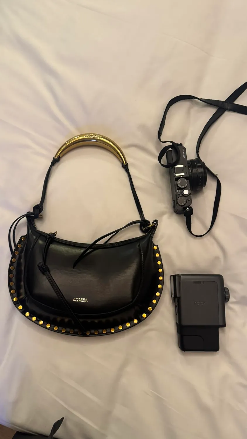 MegaGear X100VI Custodia Neoprene Nero Elastico