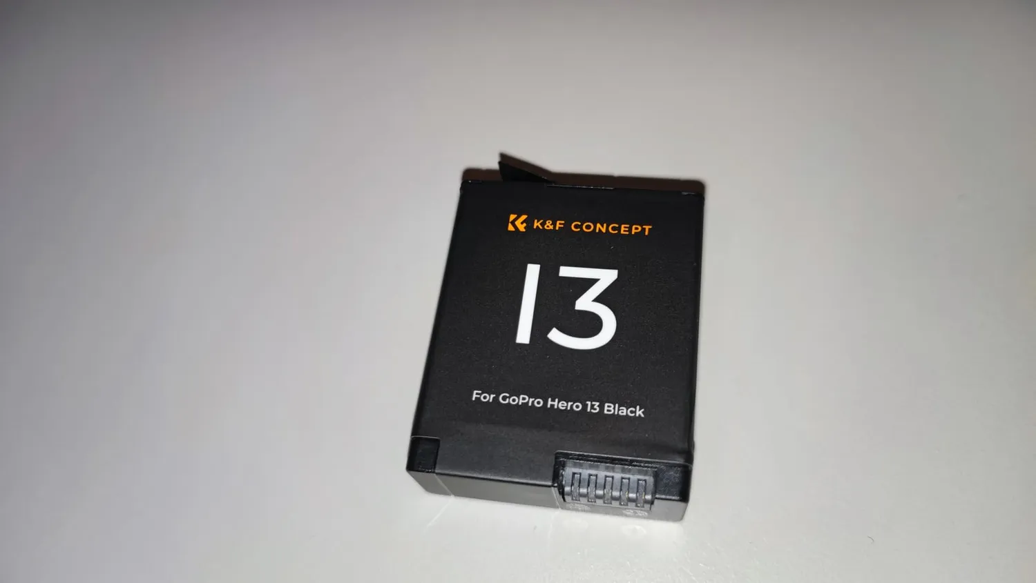 K&F Concept Hero 13 Batterie Enduro 2100mAh Kit 3+Caricatore