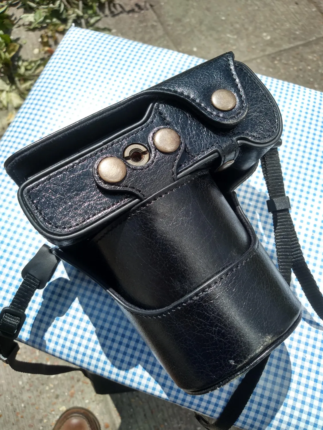 MegaGear MG1550 Custodia Pelle Fujifilm X-T3 Nera Antiurto