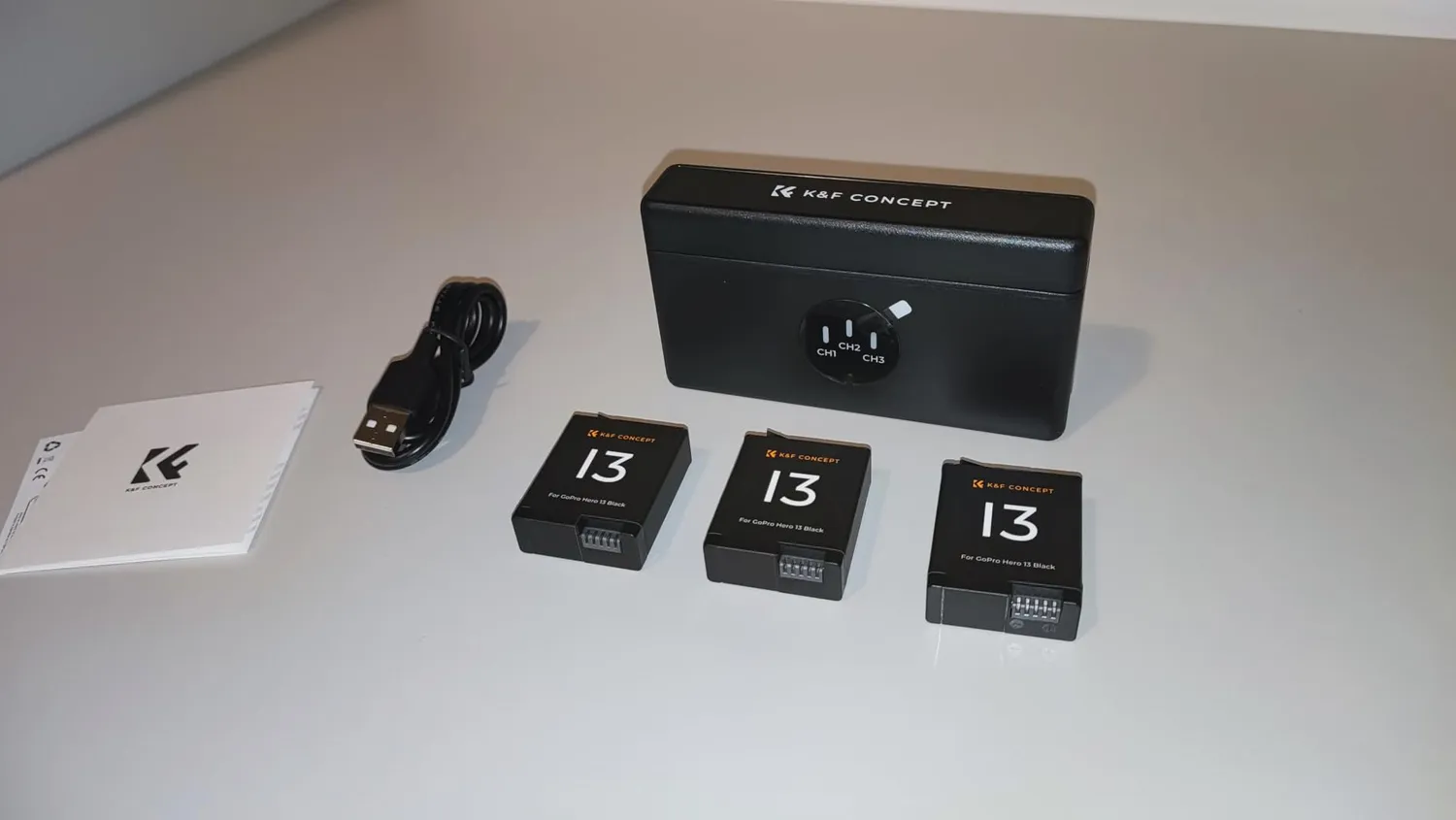 K&F Concept Hero 13 Batterie Enduro 2100mAh Kit 3+Caricatore