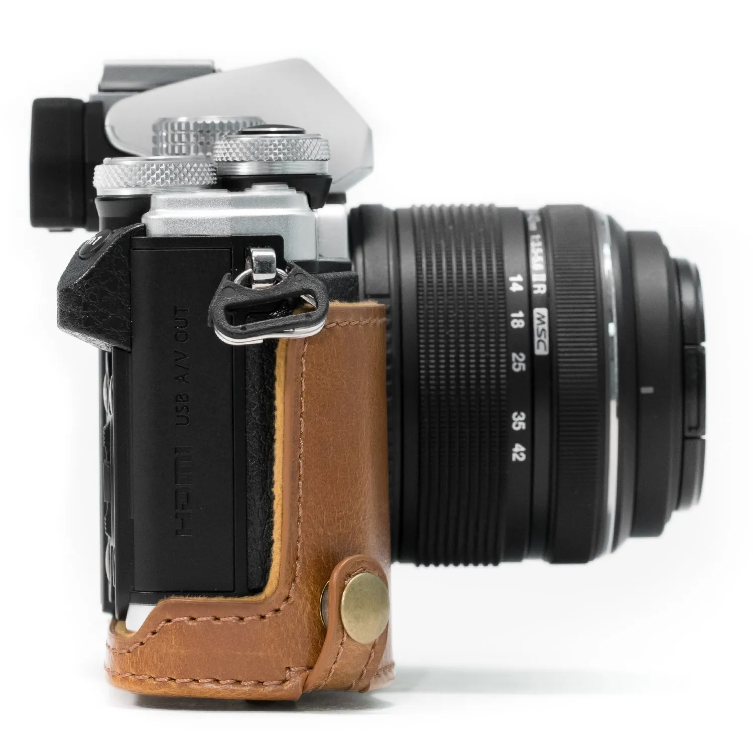 MegaGear MG995 Custodia Pelle Olympus E-M10 Mark II Marrone Chiaro