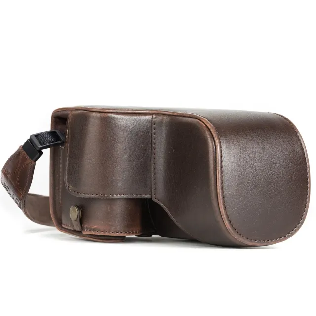 MegaGear A6500 16-70 18-135 custodia pelle marrone scuro
