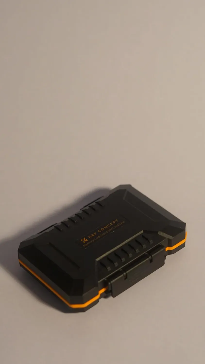 K&F Concept Porta Schede 25 Slot Impermeabile