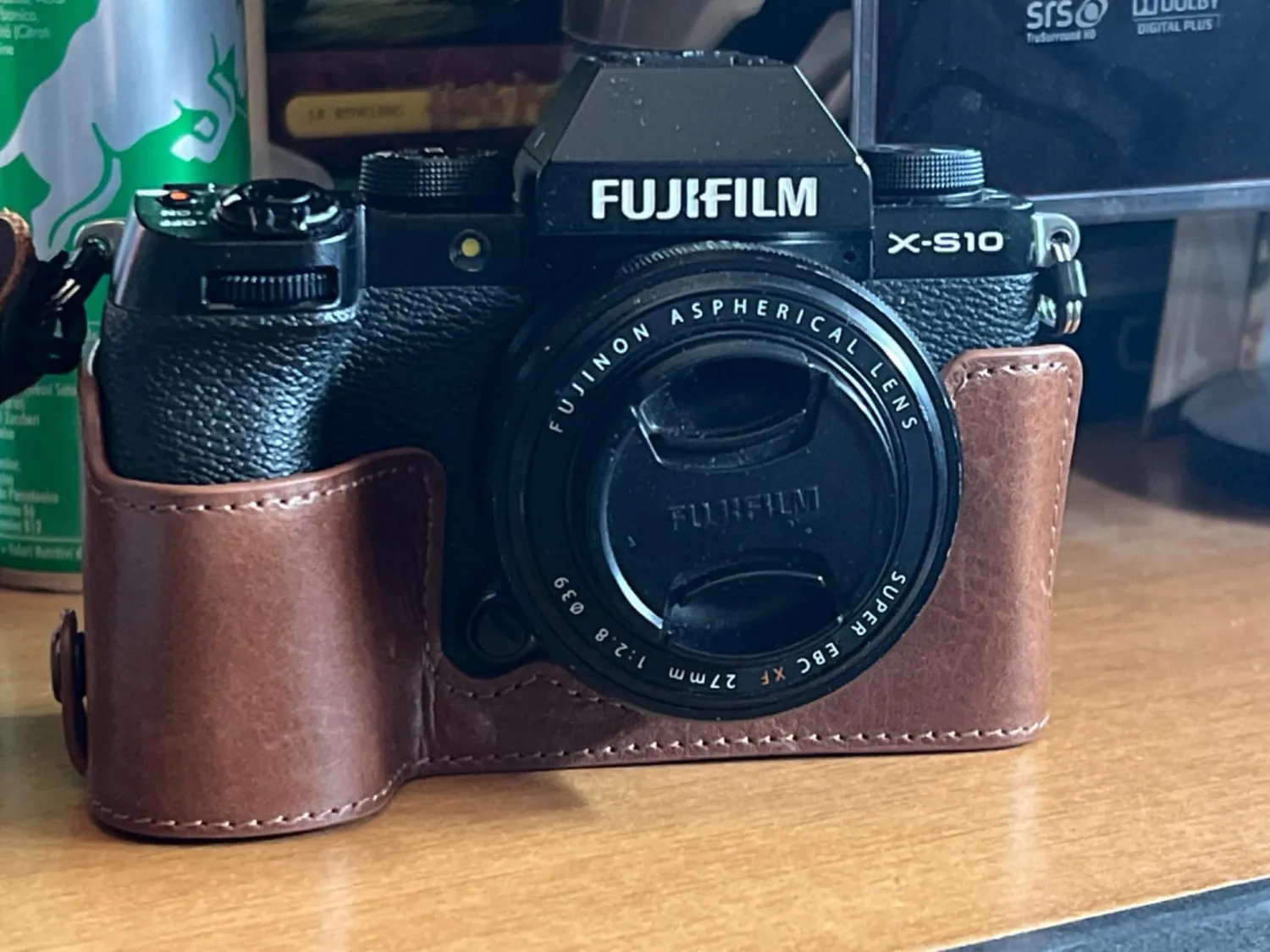 MegaGear Ever Ready X-S10 custodia vera pelle nera Fujifilm