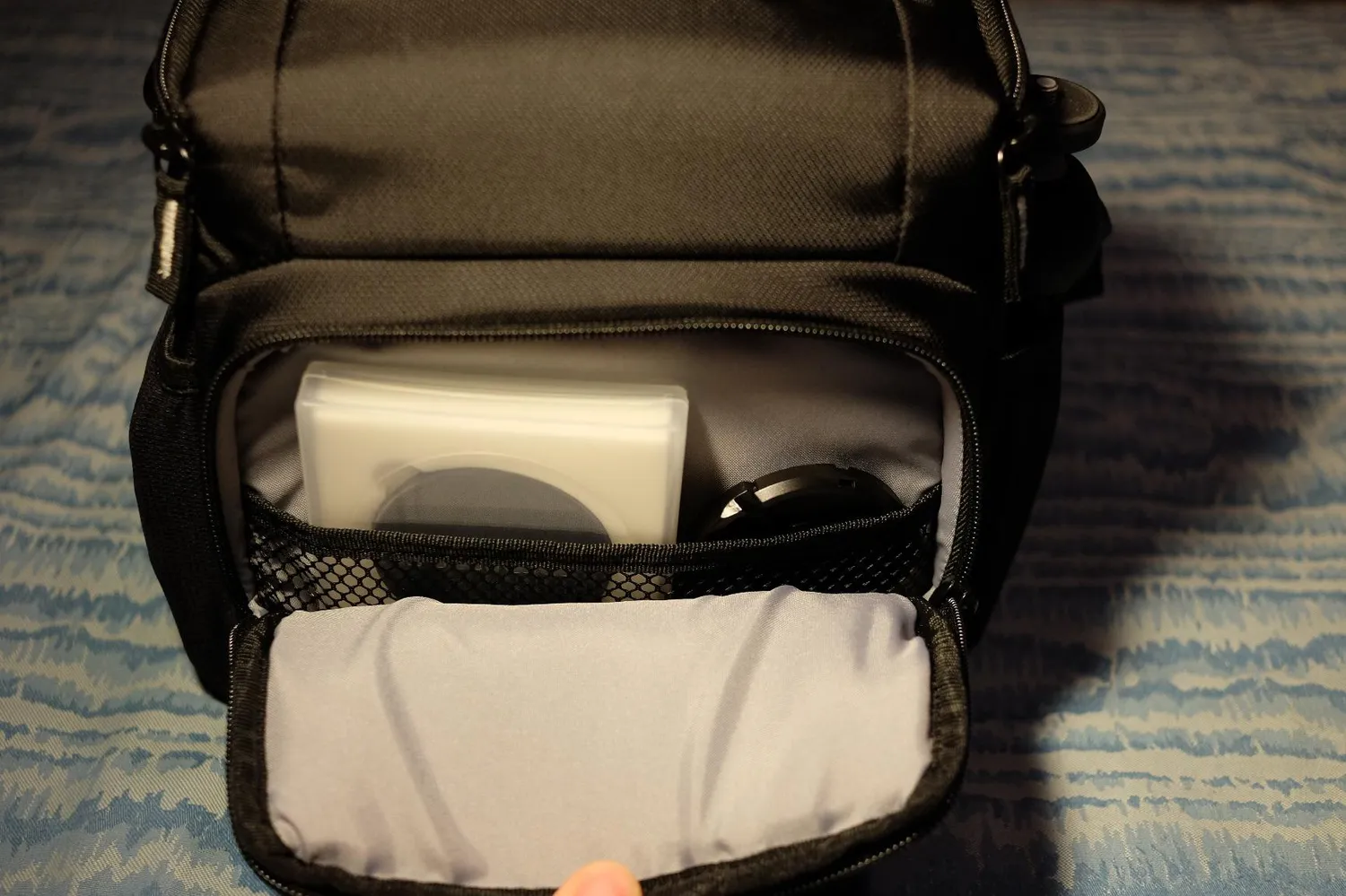 Case Logic TBC-409 Borsa Tracolla Reflex Nero nylon