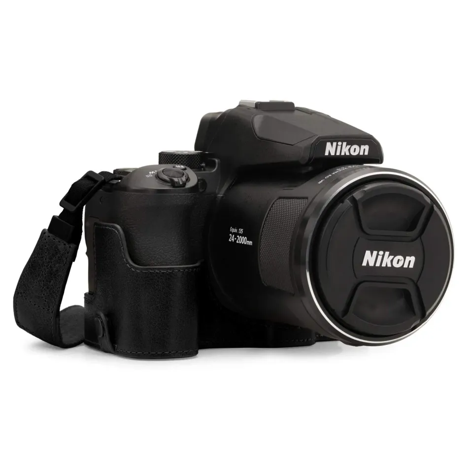 MegaGear Nikon P950 custodia fotocamera pelle marrone