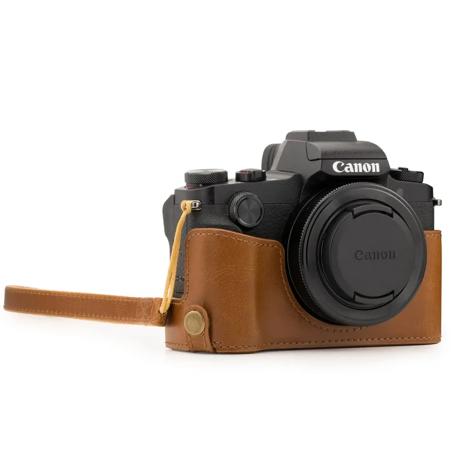 MegaGear MG1389 mezza custodia Canon G1 X III marrone chiaro