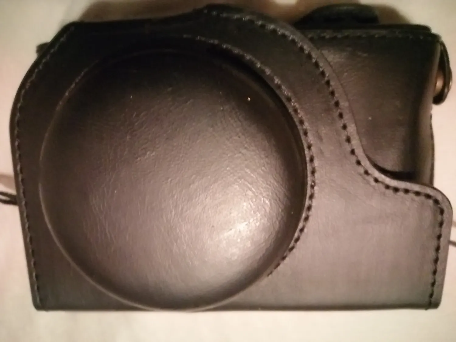 MegaGear MG1132 custodia pelle Lumix LX10 nero compatta