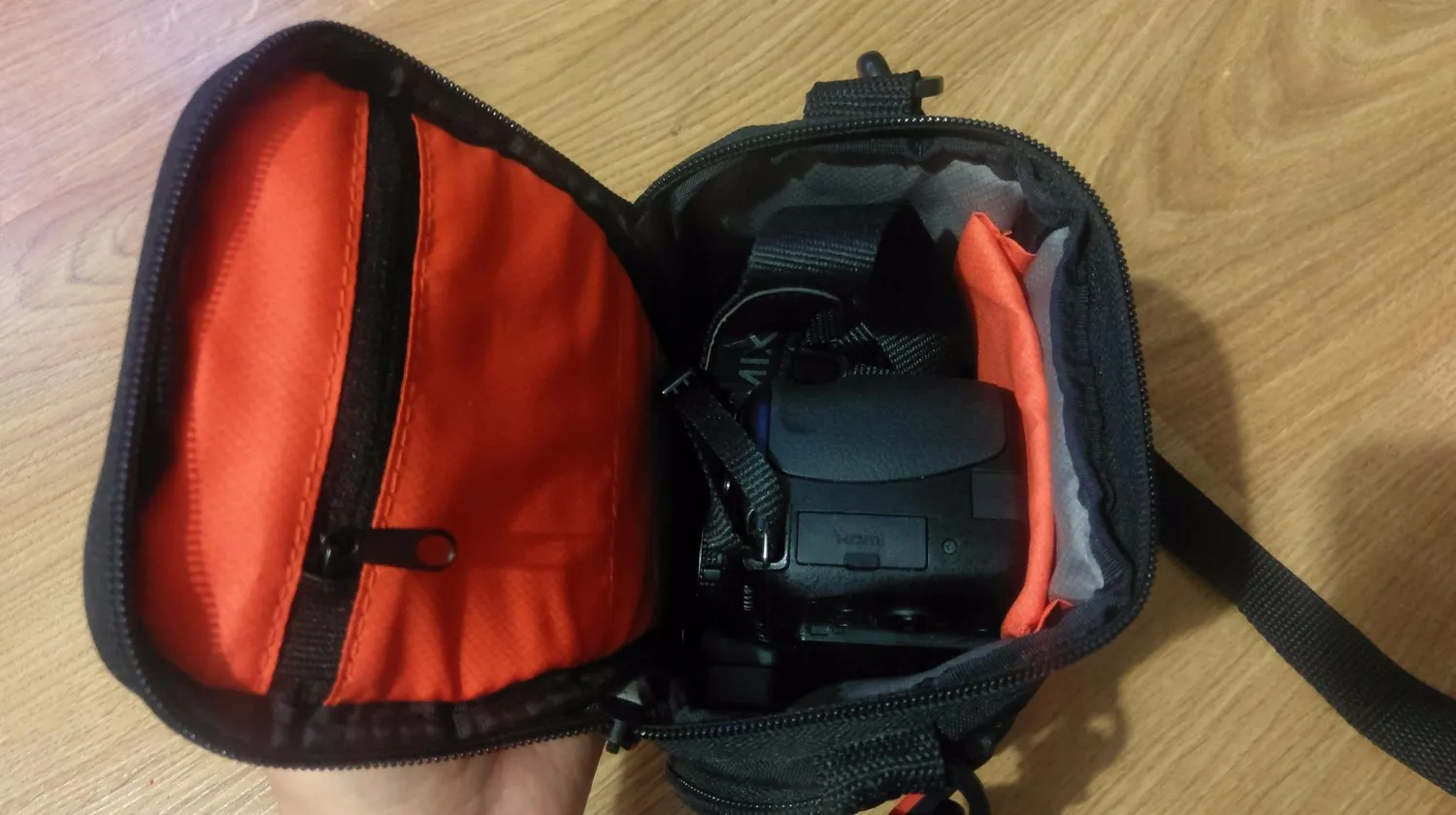 Case Logic DCB-304 custodia fotocamera bridge nero compatta