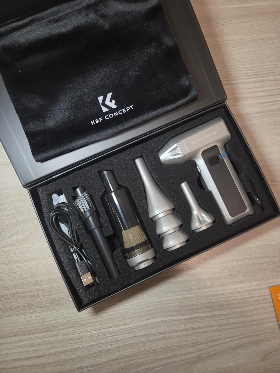 K&F Concept 2 in 1 Soffiatore Aspiratore Elettrico 130K LED