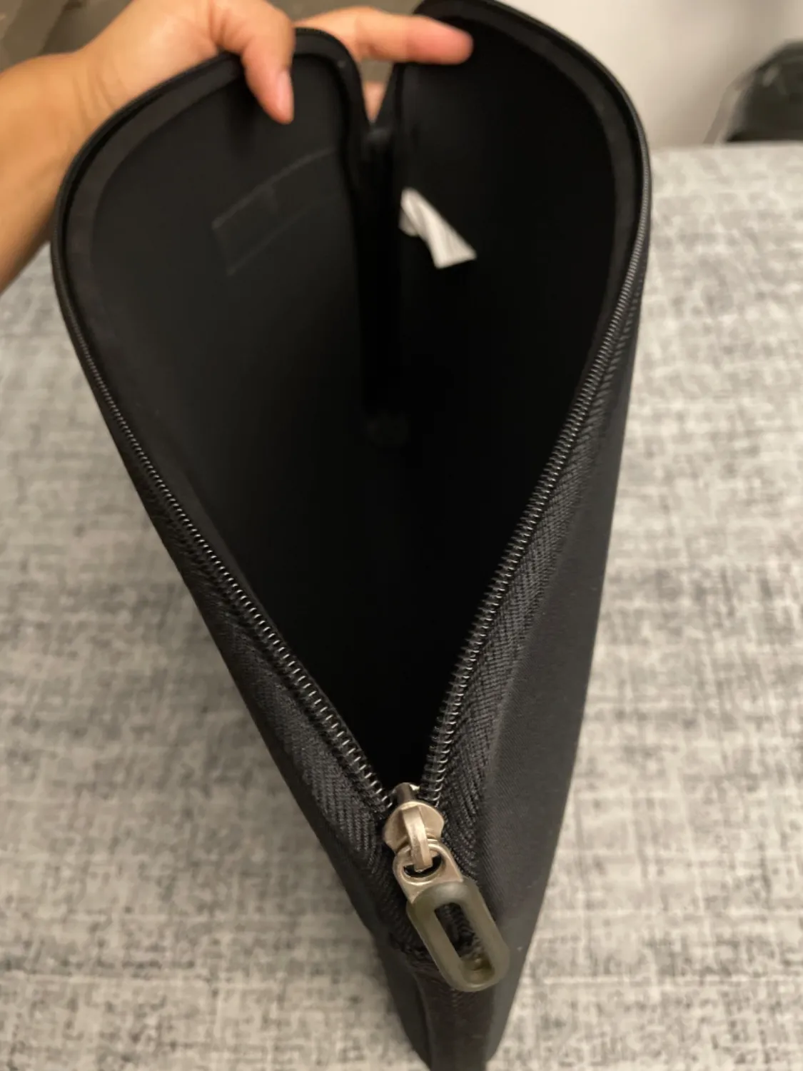 Case Logic LAPS-114 sleeve laptop 14" nera slim