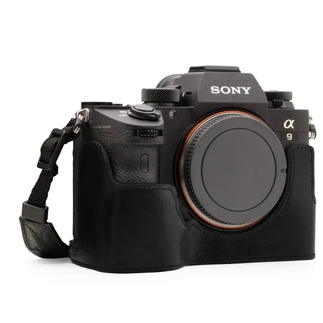 MegaGear 1243 Mezza Custodia Vera Pelle Nera Sony A7 III A9 A7R III