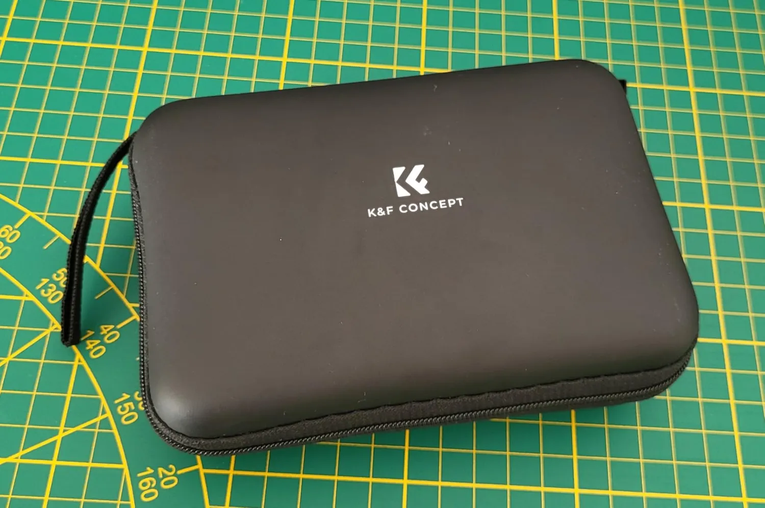K&F Concept kit pulizia fotocamera 25 in 1 APS-C