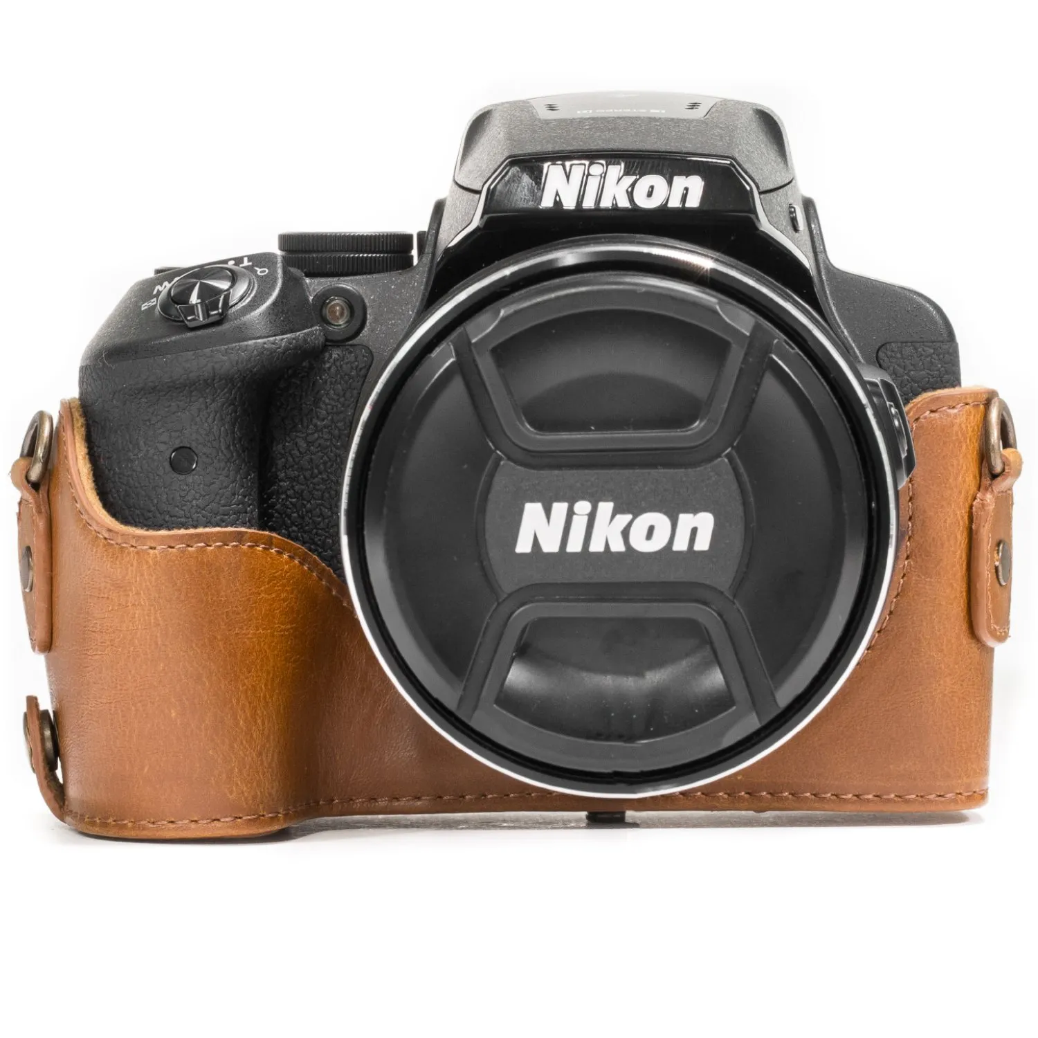 MegaGear Ever Ready custodia pelle Nikon P900 marrone chiaro