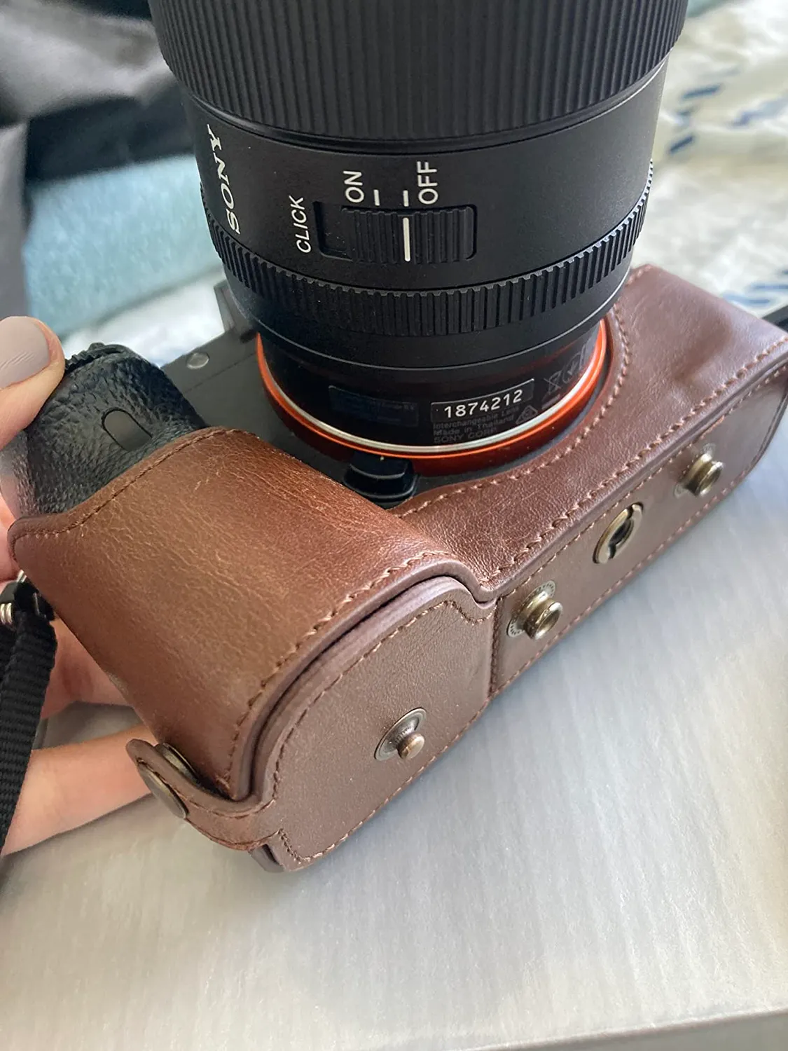 MegaGear Ever Ready custodia Sony A7 II 28-70mm marrone scuro